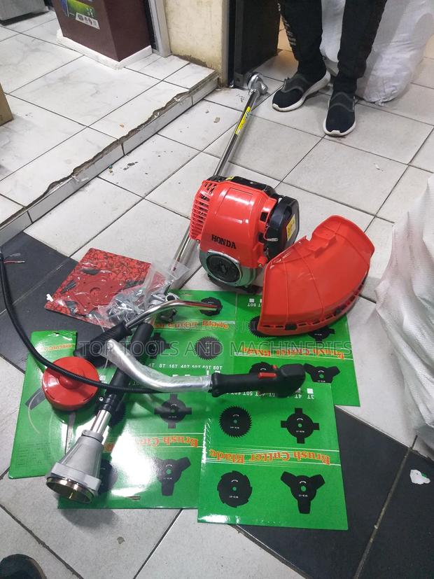 Honda 4 Stroke Petrol Brush Cutter With 7 Blades - thumbnail 2