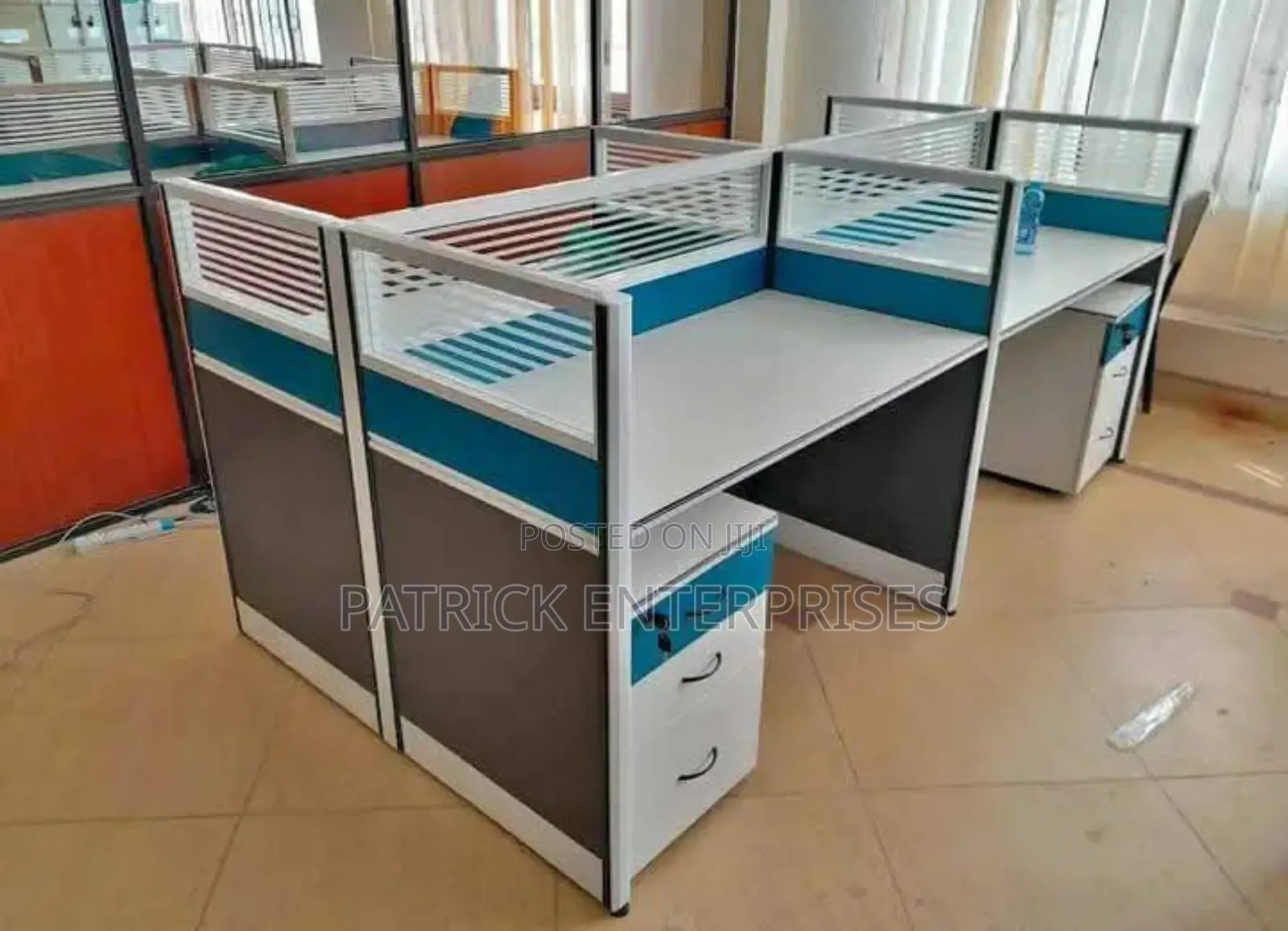 Executive Imported Modern Four Way Workstation