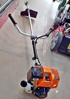 Dera Brush Cutter Machine