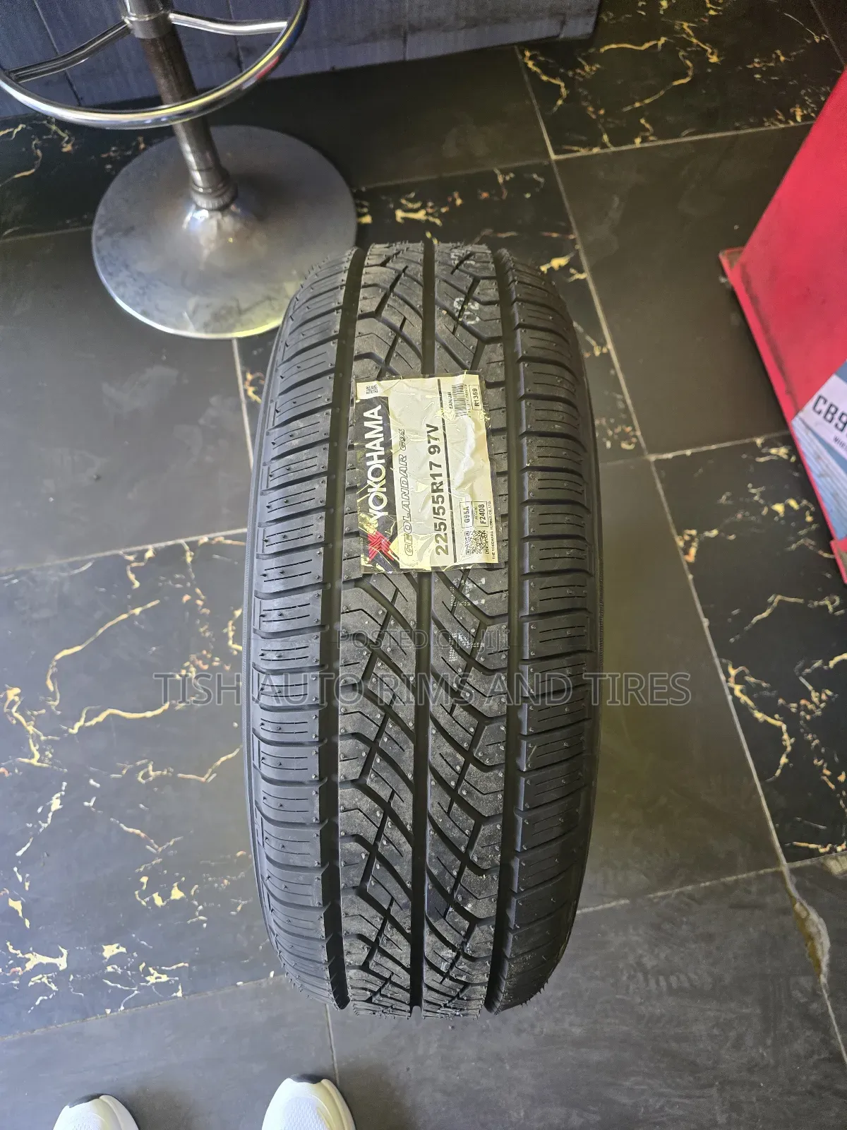 225/55r17 Yokohama