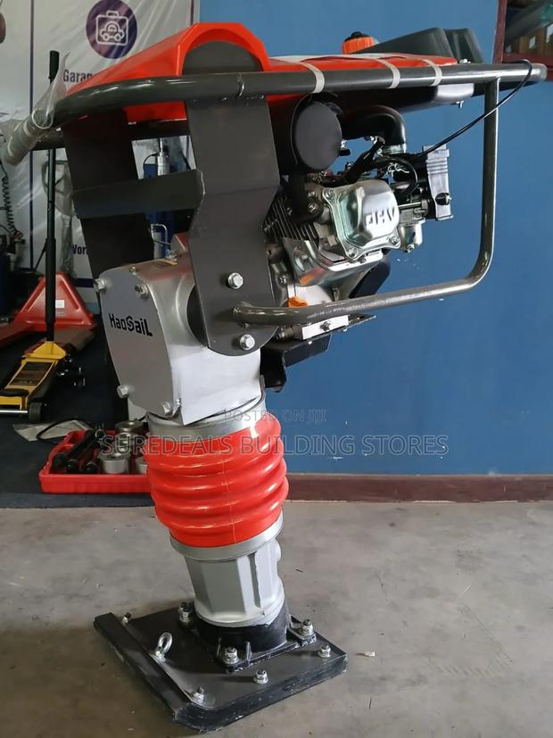 Petrol Engine Tamping Rammer - thumbnail 3