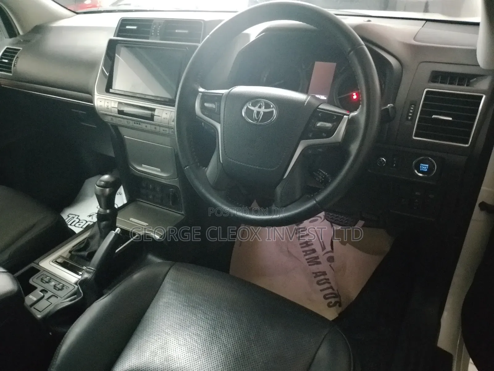 Toyota Land Cruiser 2019 White