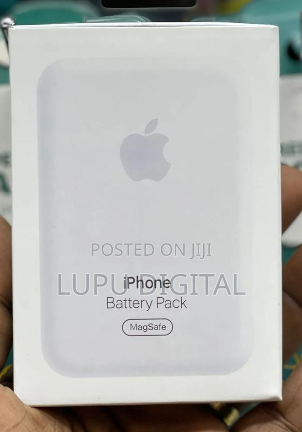 10000mah Magsafe iPhone Wireless Charging Powerbank - thumbnail 2