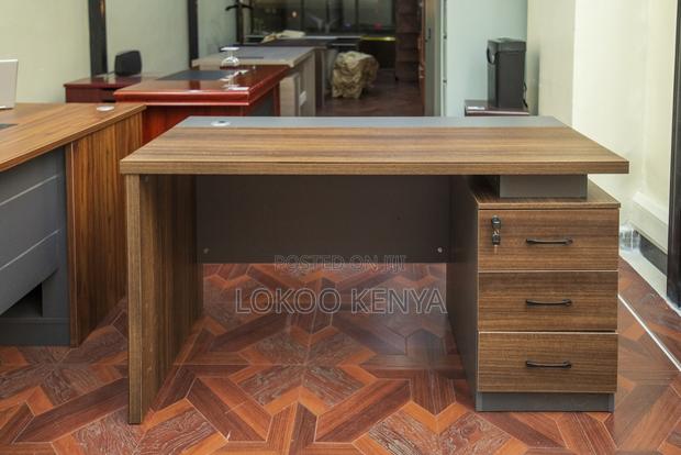 Office Desk: 1.4 Meter Executive Brown Office Desk - thumbnail 5