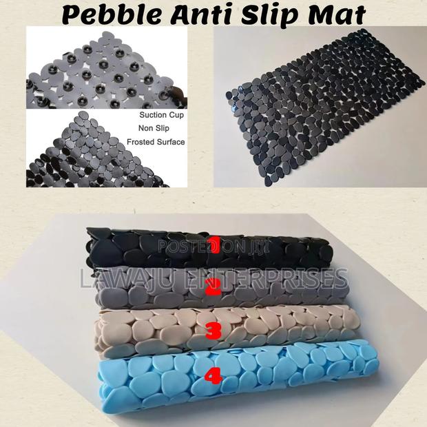 35*75cm Pebble Bathroom Antislip Mat - main view