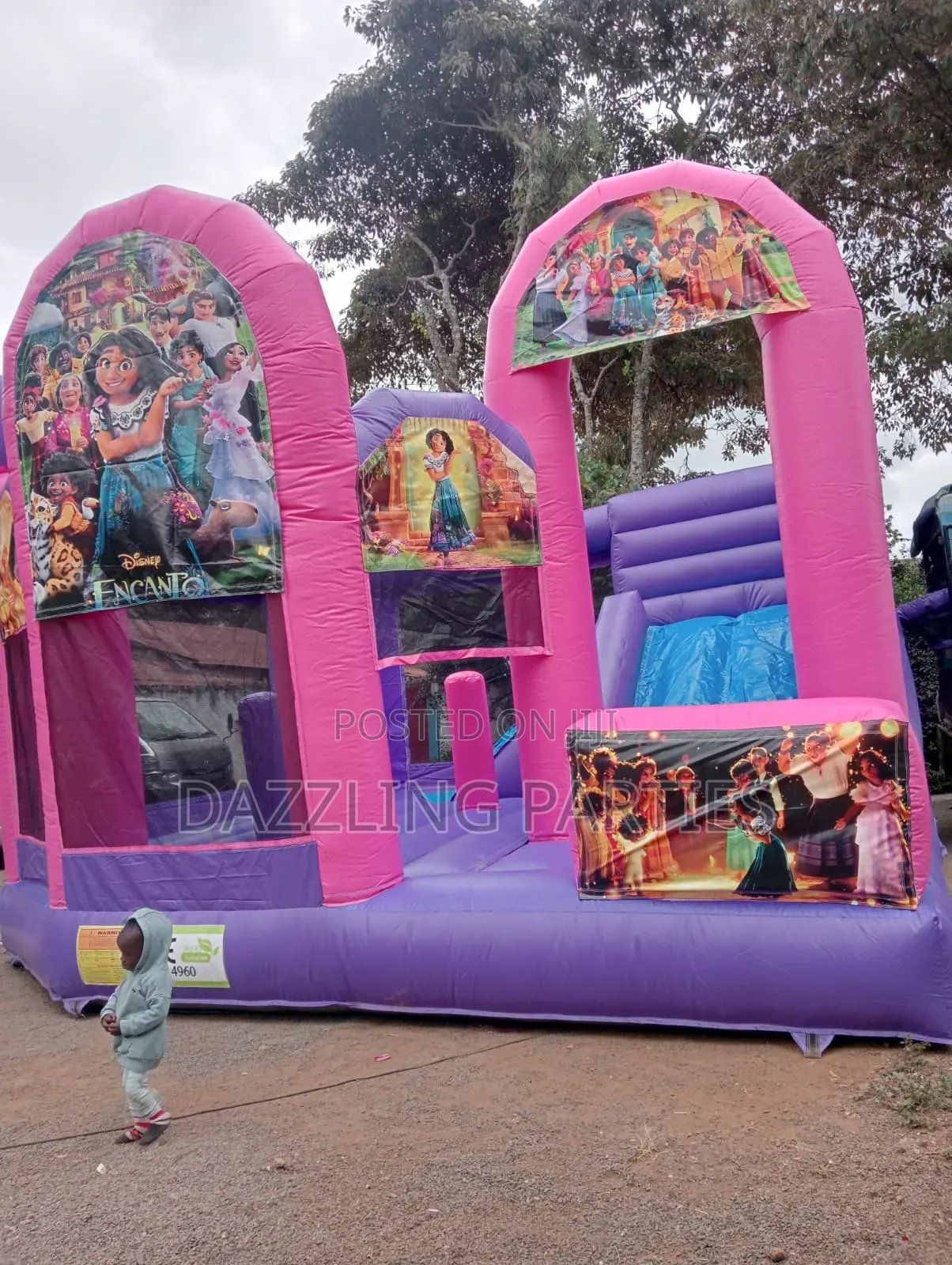 Bouncing/Jumping Bouncy Castle,Bounce Castle Trampoline Hire