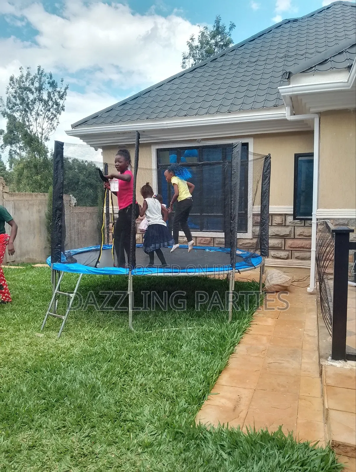 Bouncing/Jumping Bouncy Castle,Bounce Castle Trampoline Hire