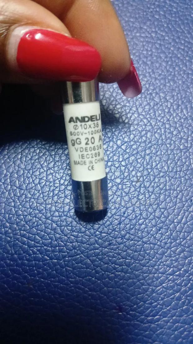 20A 10*38 Fuse - main view
