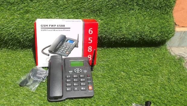 Dual Sim-Card Desk Phone - main view