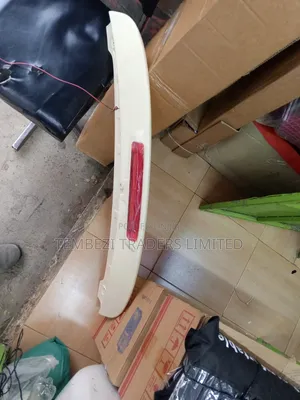 Spoiler Toyota Fielder