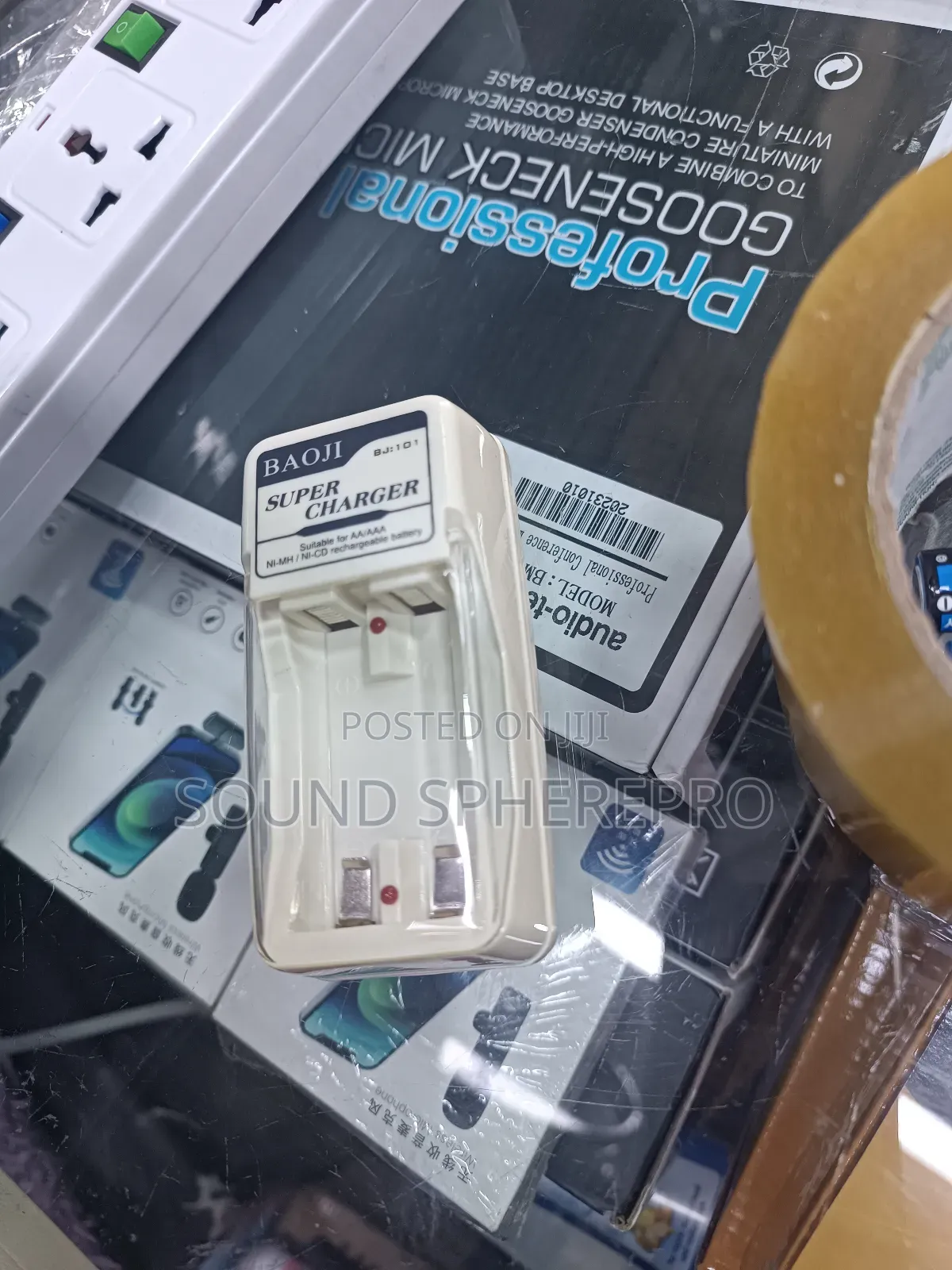 Baoji AA And AAA Charger