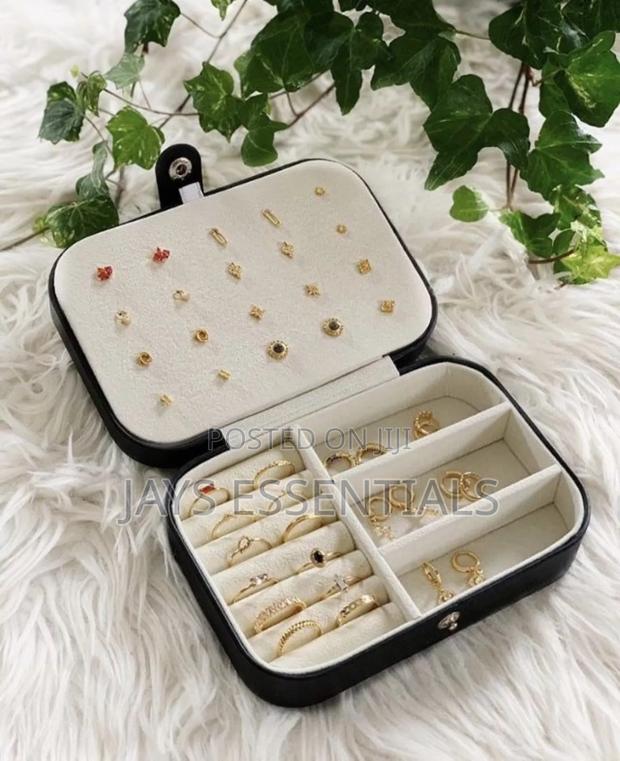 Double Layer Jewelry Organizer - thumbnail 3