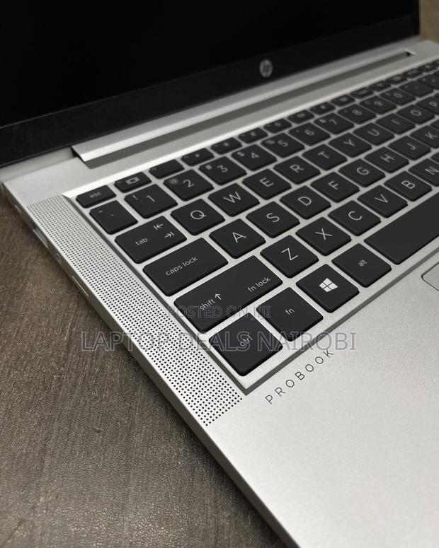 Laptop HP 430 8GB Intel Core I5 SSD 256GB - thumbnail 2