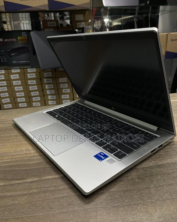 Laptop HP 430 8GB Intel Core I5 SSD 256GB - thumbnail 3