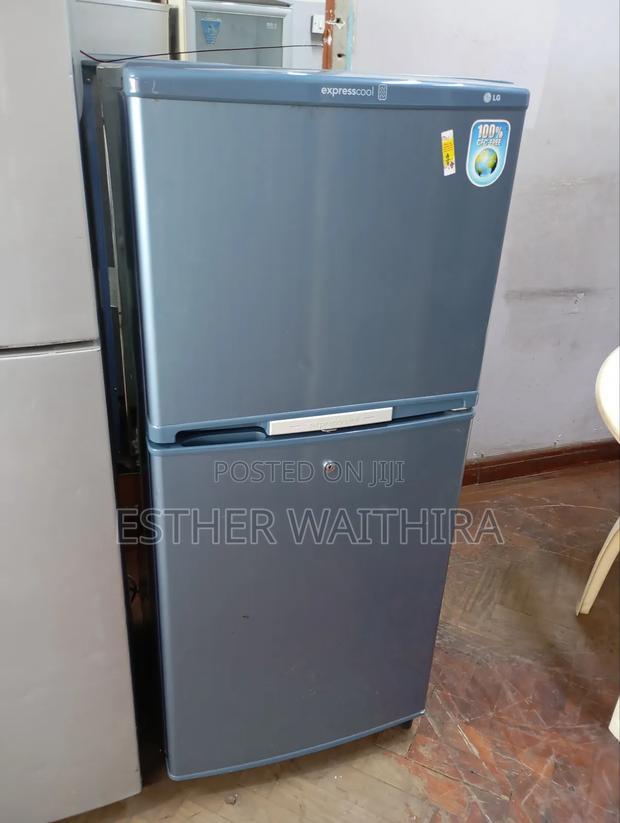 Lg Vitamin Fridge 200l
