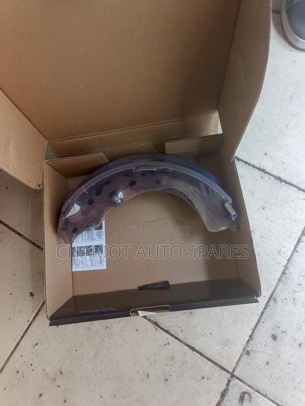 Brake Lining for Toyota Hiace 7L