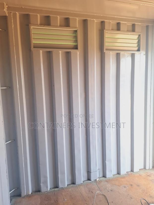 20ft Shipping Container Into a Simple Accommodation Unit. - thumbnail 2