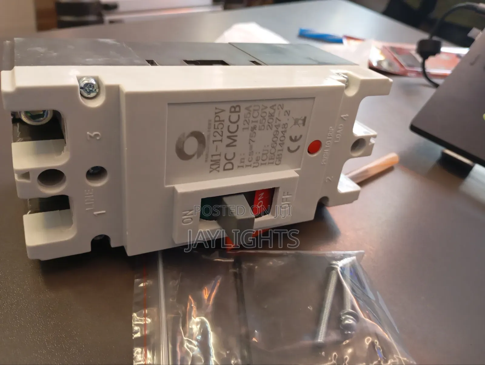 Solar Electric Circuit Breaker DC Molded Case McCb 125A 2P