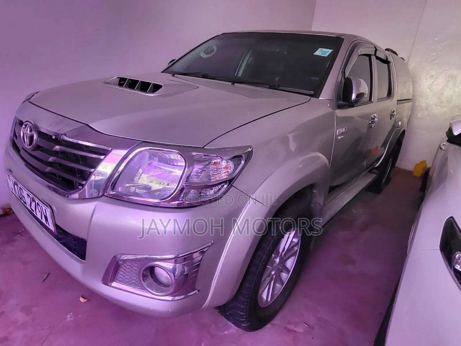Toyota Hilux 2016 Silver