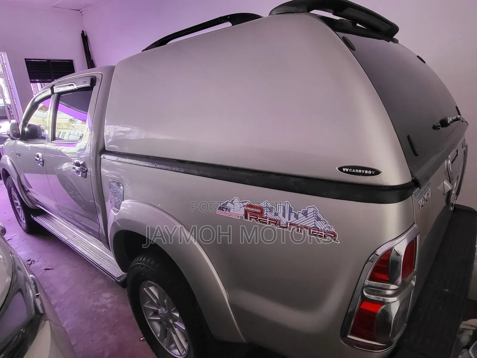 Toyota Hilux 2016 Silver