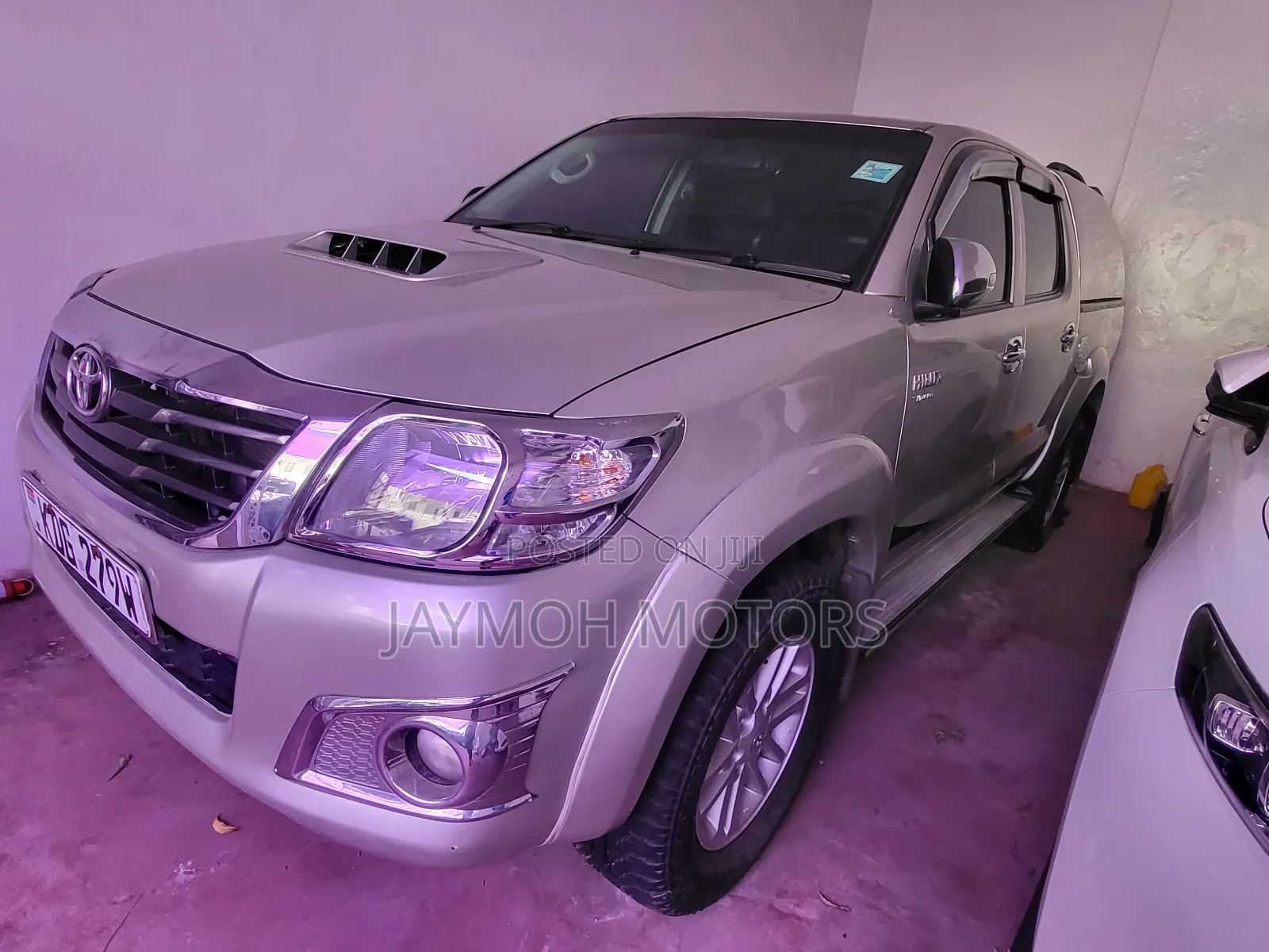 Toyota Hilux 2016 Silver
