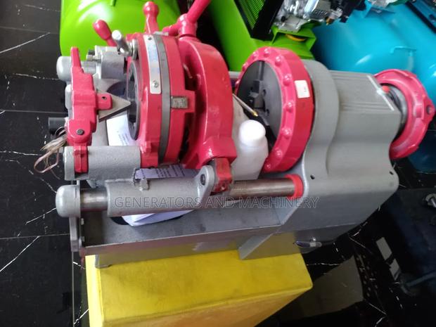 Single Phase Pipe Threader