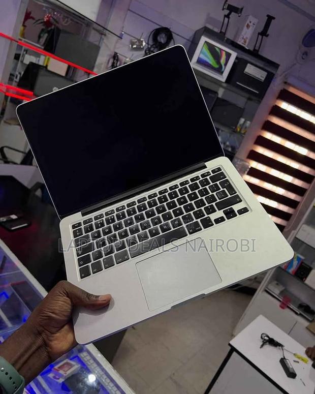 Laptop Apple MacBook Pro 2012 8GB Intel Core I5 SSD 128GB - thumbnail 3