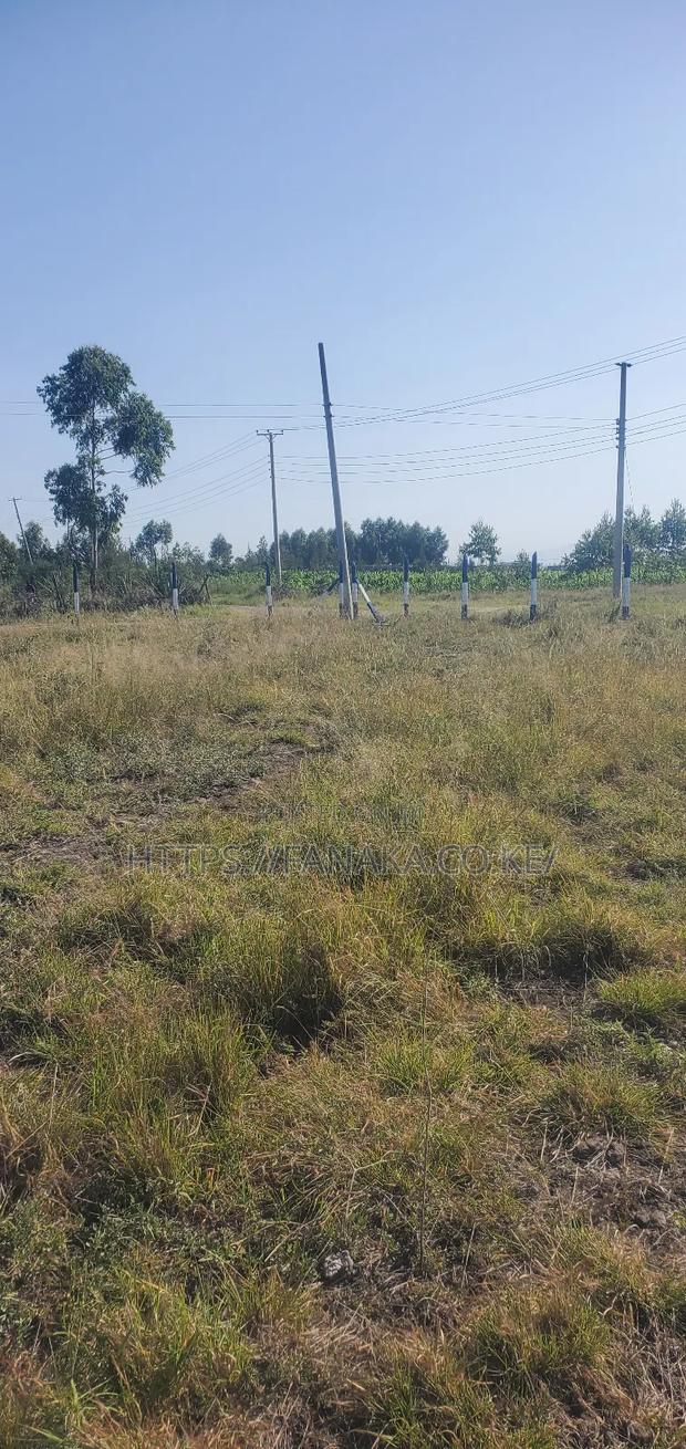 Plots in Kamakis ^Pww - thumbnail 4