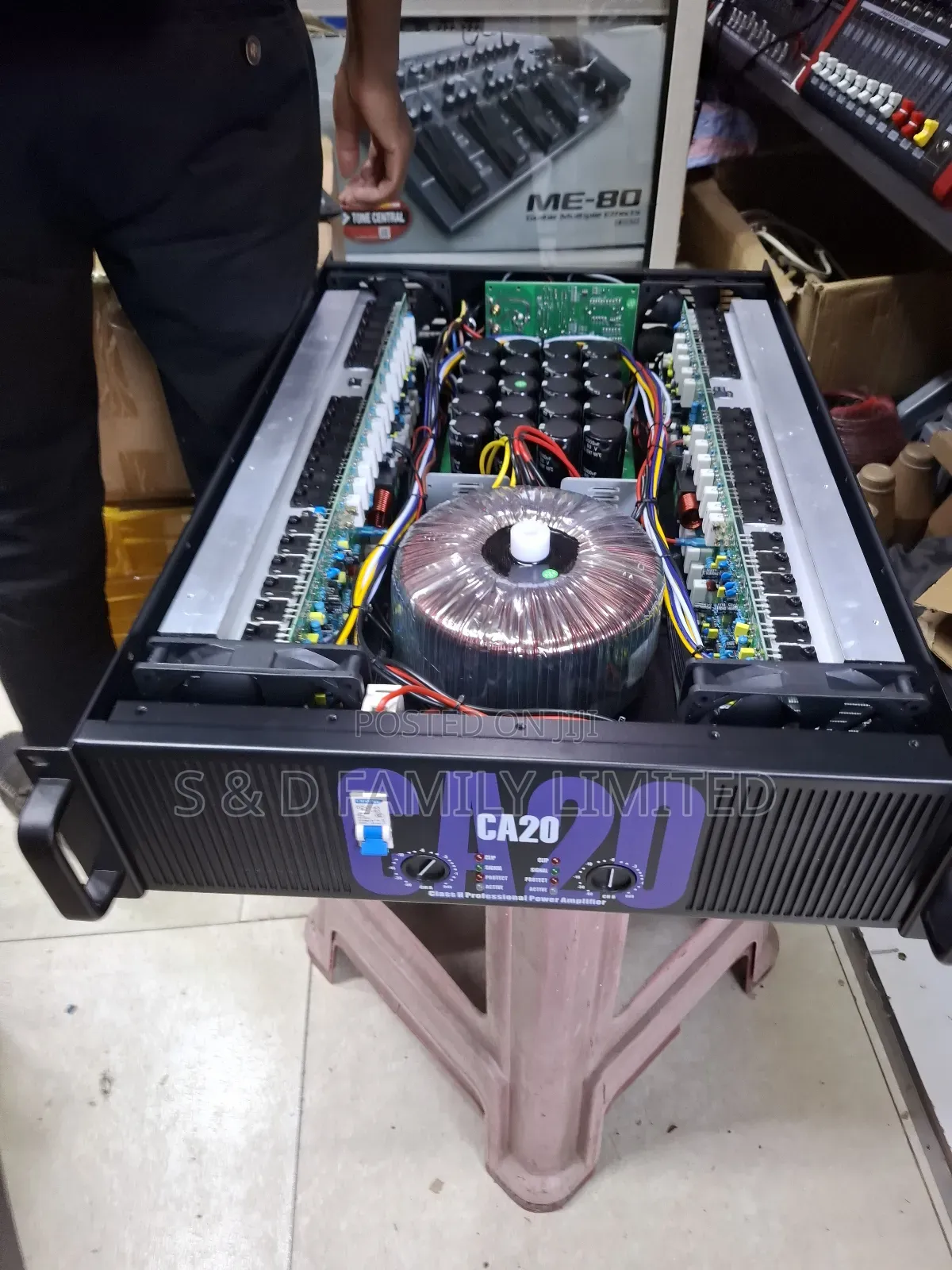 CA 20 With Circuit Breaker