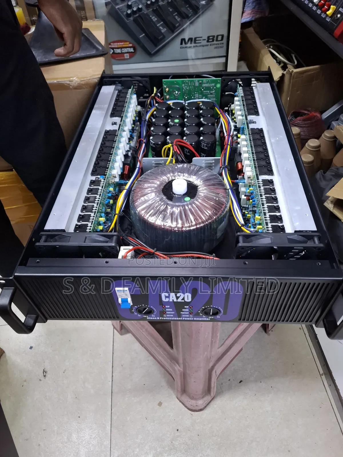 CA 20 With Circuit Breaker