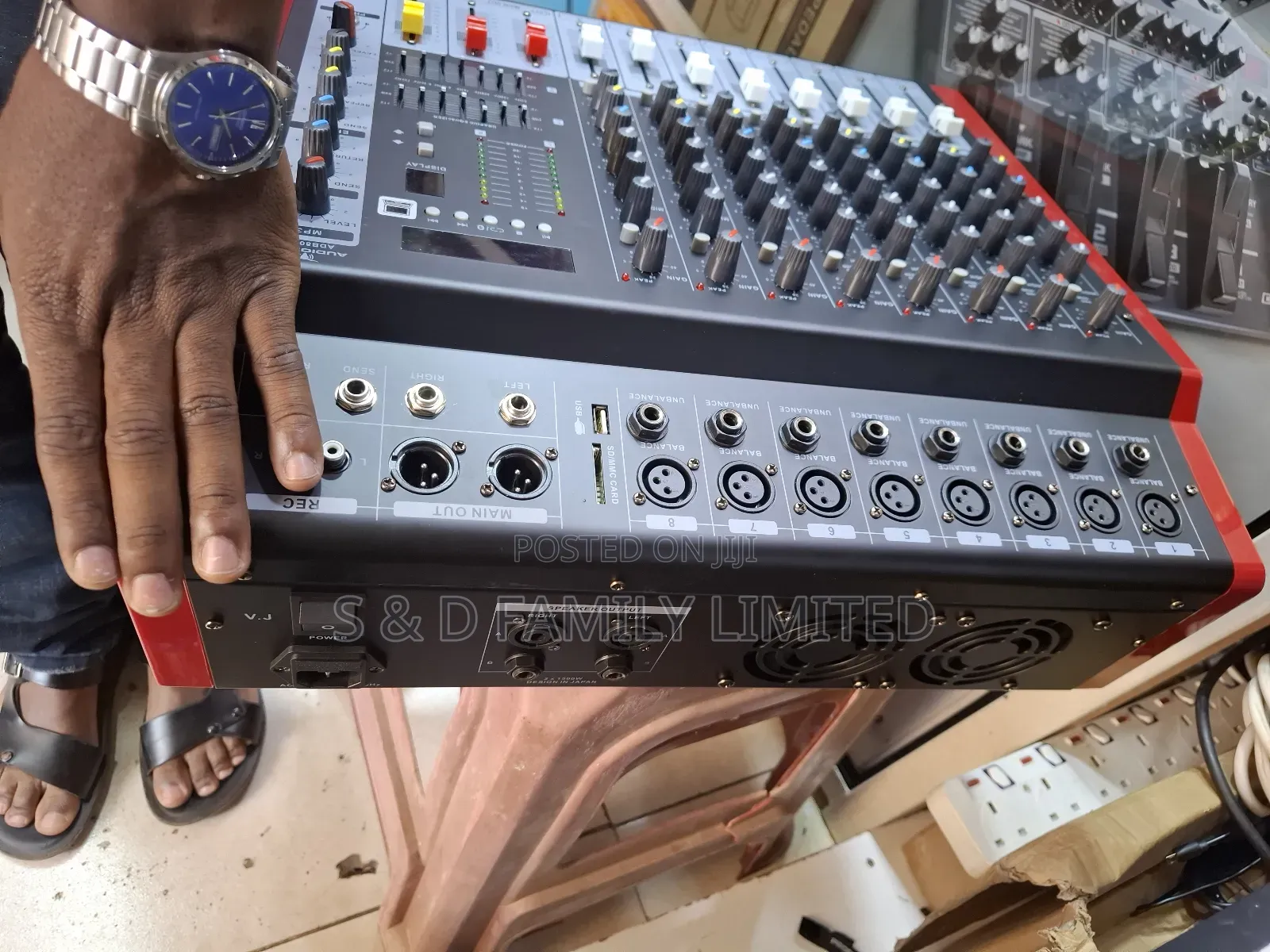 Audiobull 8 Channels Powered Mixer