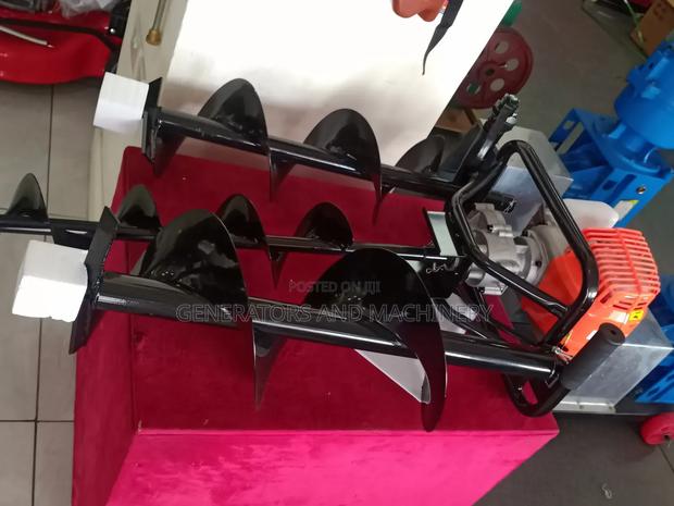 2 Stroke Earth Auger