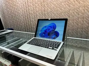 Laptop HP Elite X2 1012 G2 8GB Intel Core I5 SSD 256GB