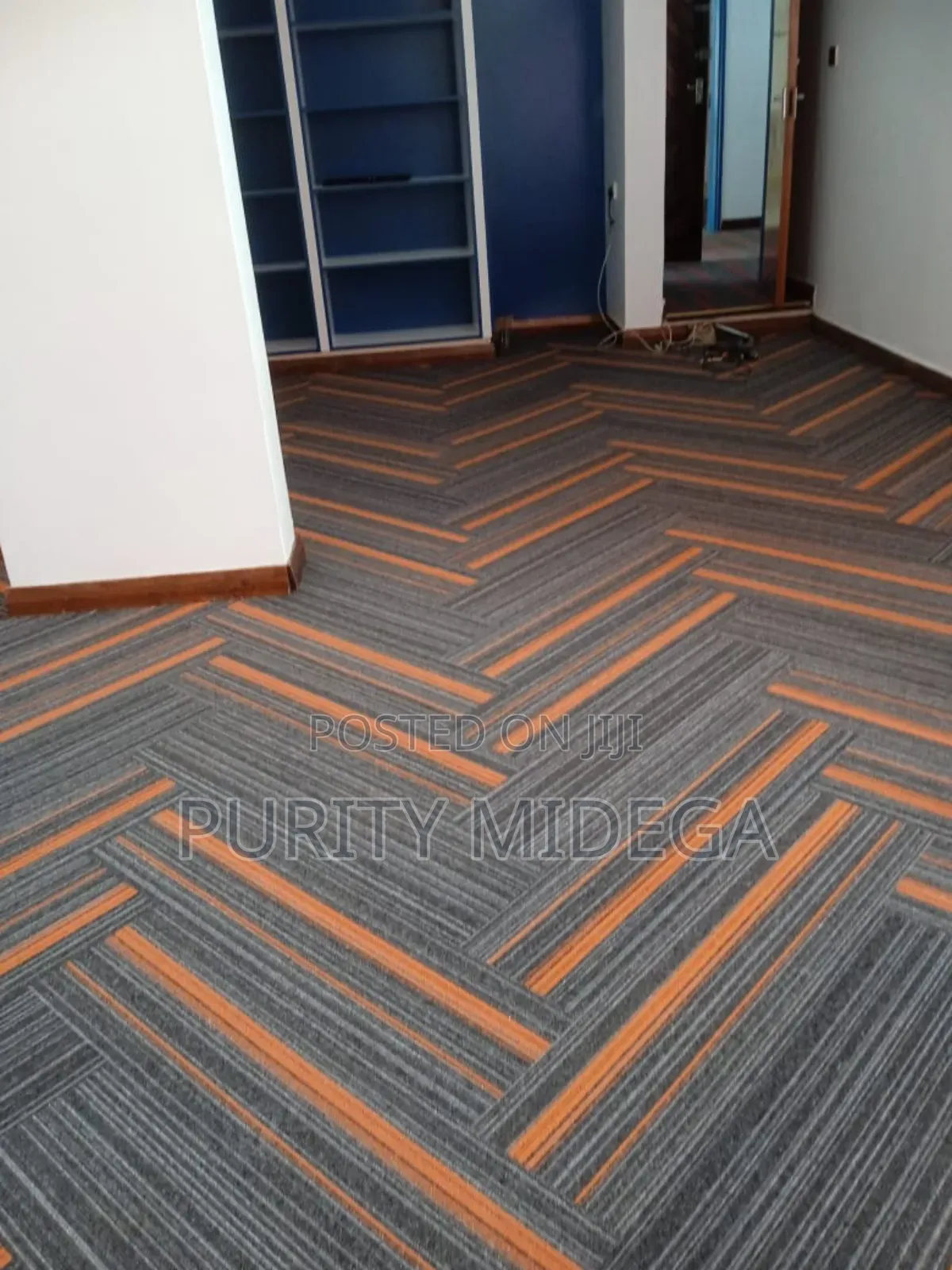 L Shaped Carpet Tiles and Planks