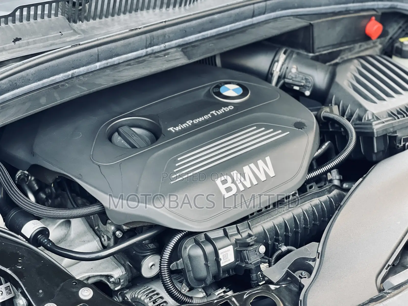 BMW 218i 2017 Pearl