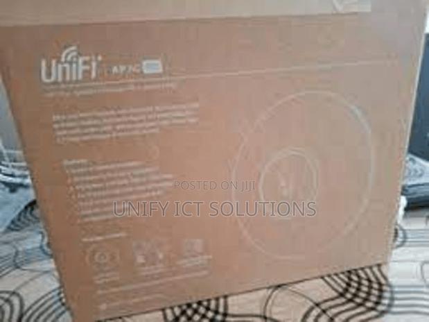 Ubiquiti Networks UAP-AC-PRO Unifi Access Point - thumbnail 3