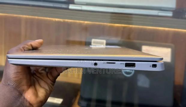 Laptop Dell Latitude 7300 8GB Intel Core i7 SSD 256GB - thumbnail 3