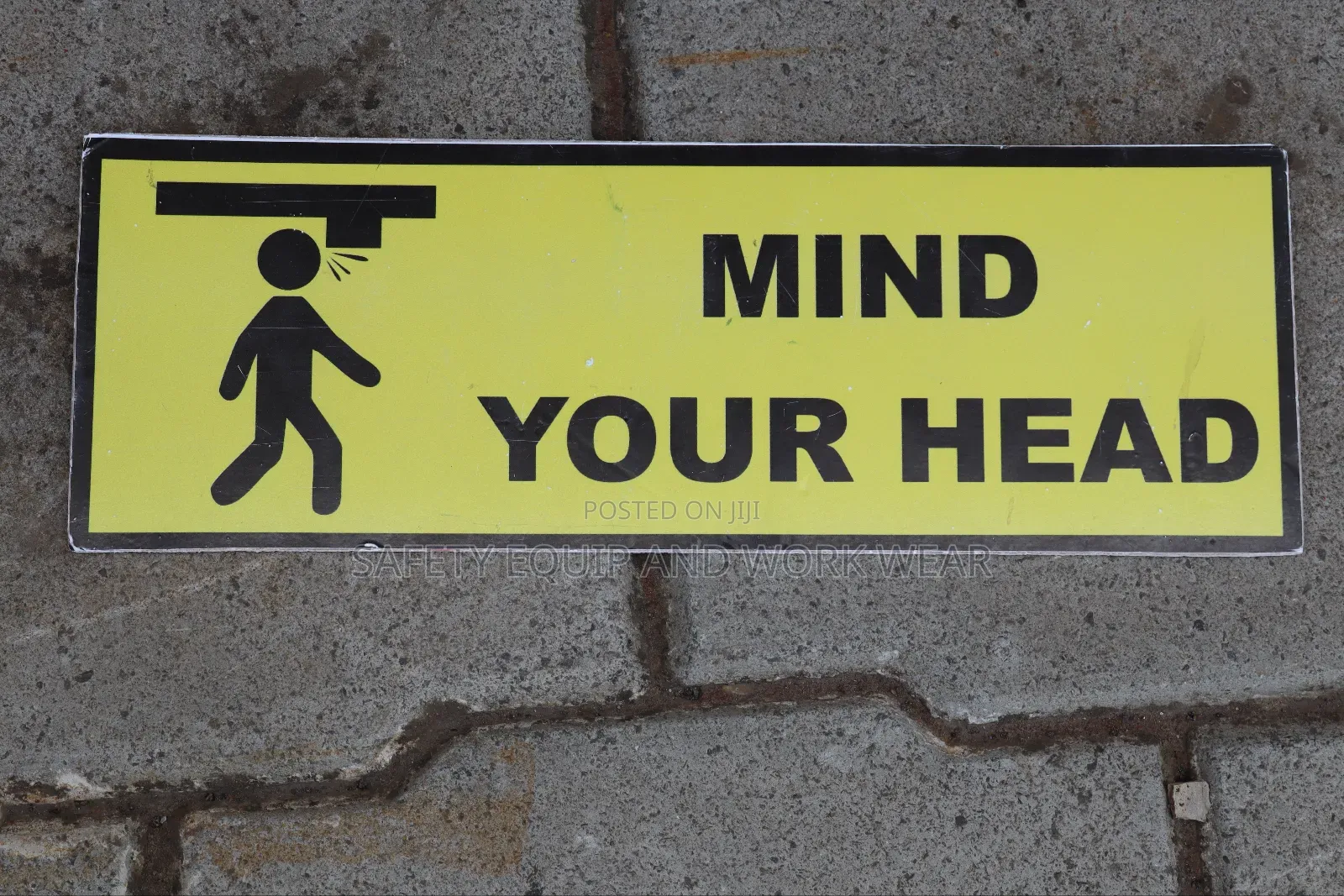 Mind Your Head Signage (12 By 4.5inches)