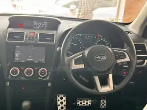 Subaru Forester 2018 Black