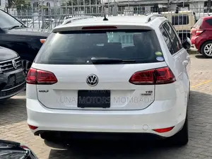 Volkswagen Golf 2017 White
