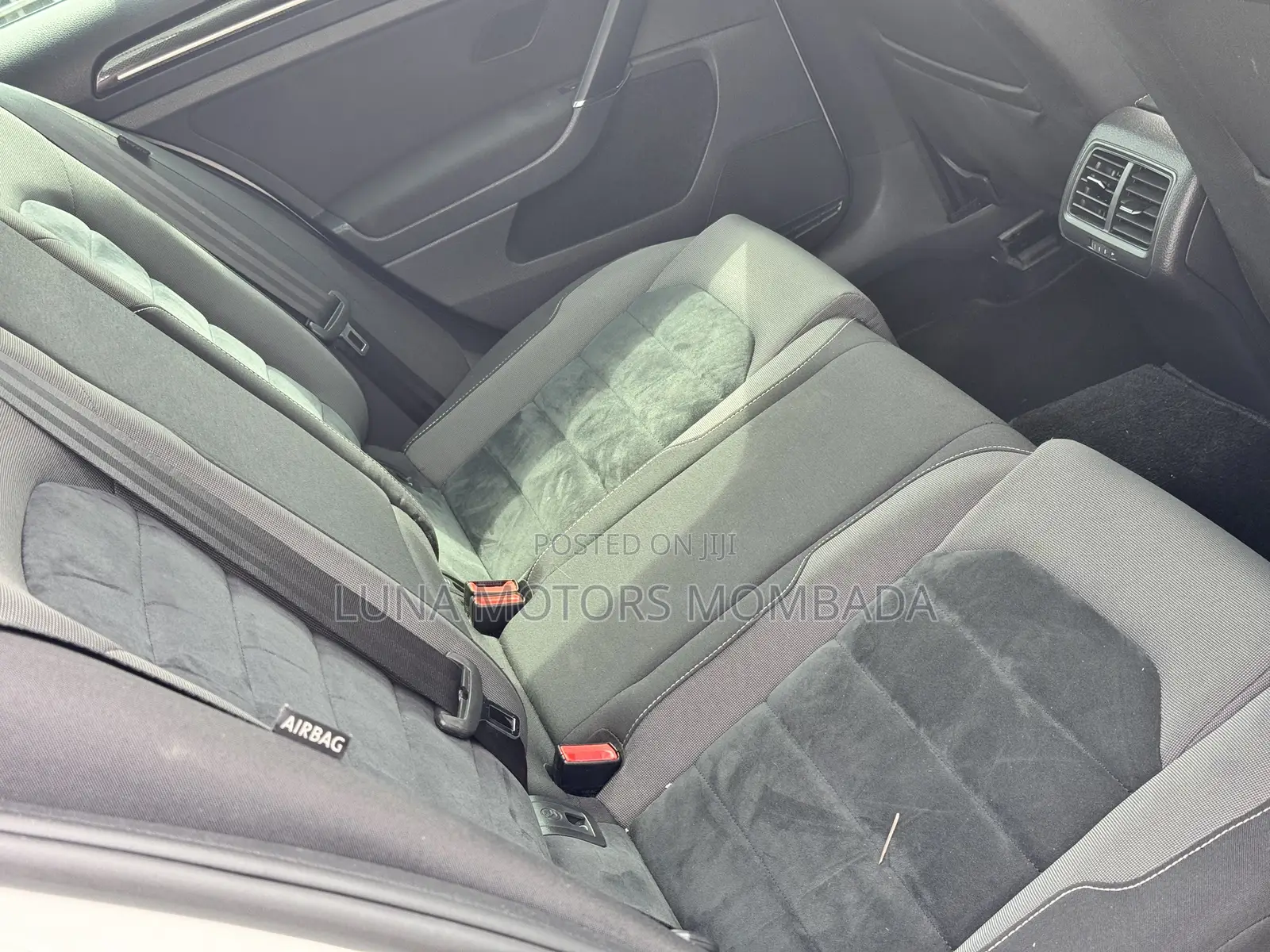 Volkswagen Golf 2017 White