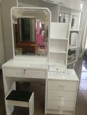 Dressing Table With Sliding Mirror