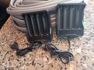 Dual 4 Slot 18650 Lithium Battery Charger 3.7V