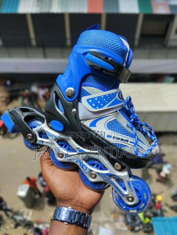 Outdoor Skates - main view