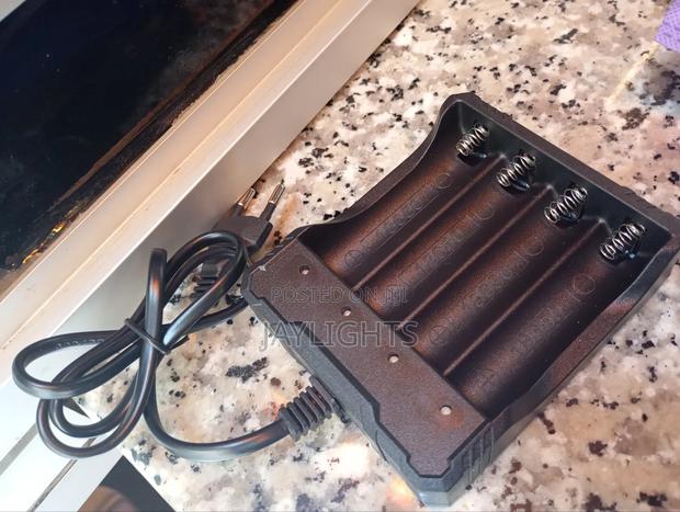 3.7V Rechargeable Lithium Battery Charger - main view