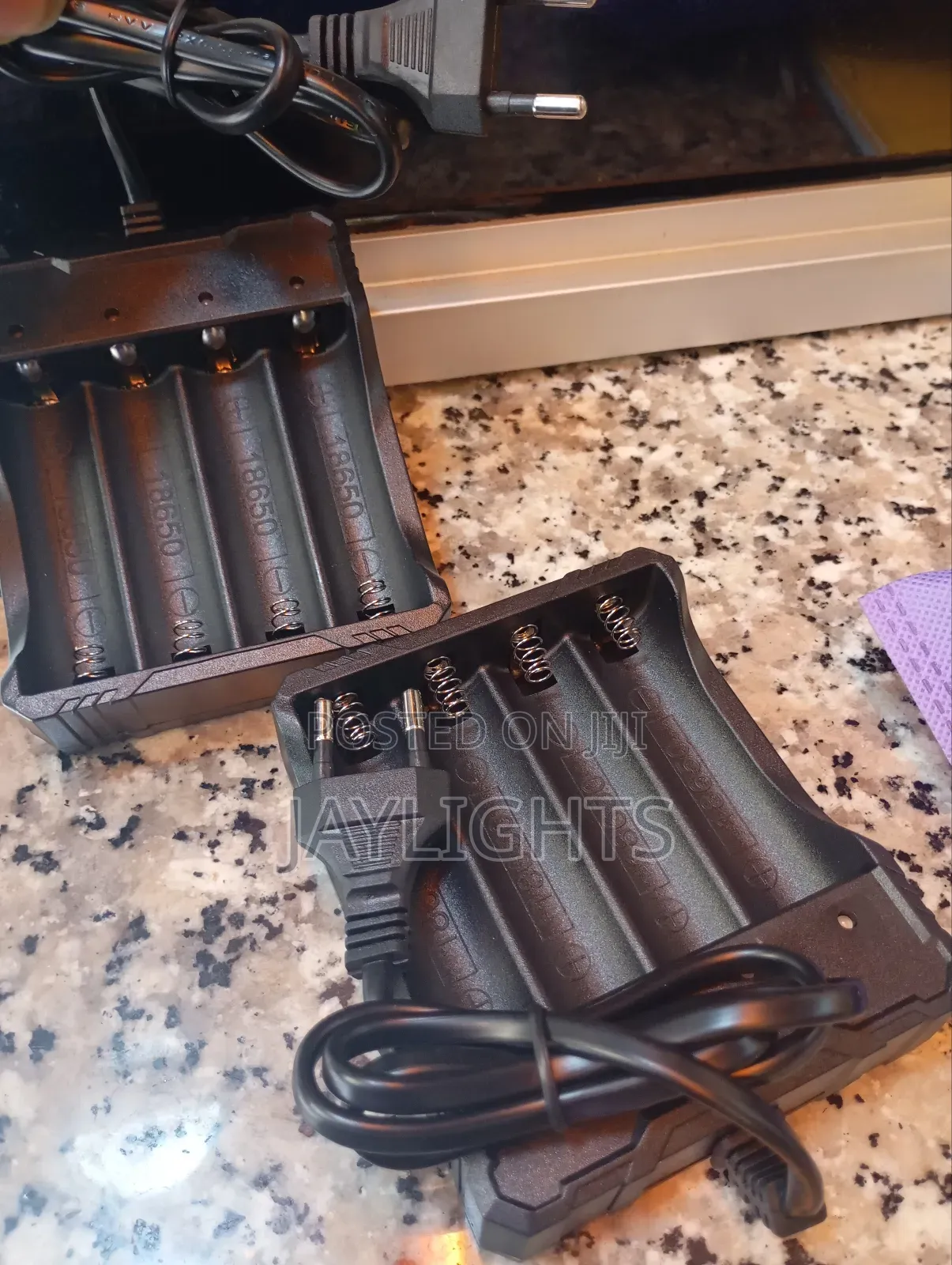 4 Slots AC 110V 220V for 18650 Charging 3.7V Rechargeable