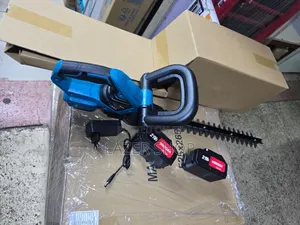 Cordless Hedge Trimmer, With 2 Batteries