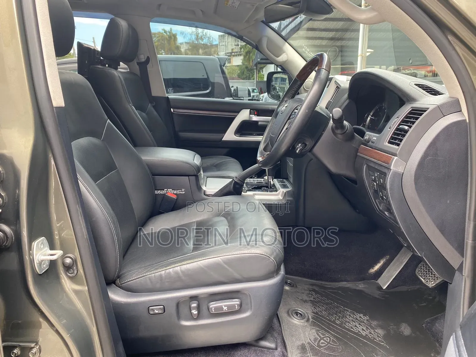Toyota Land Cruiser 2017 Green