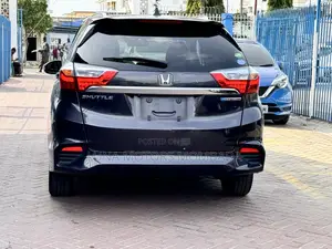 Honda Fit Shuttle 2018 Black