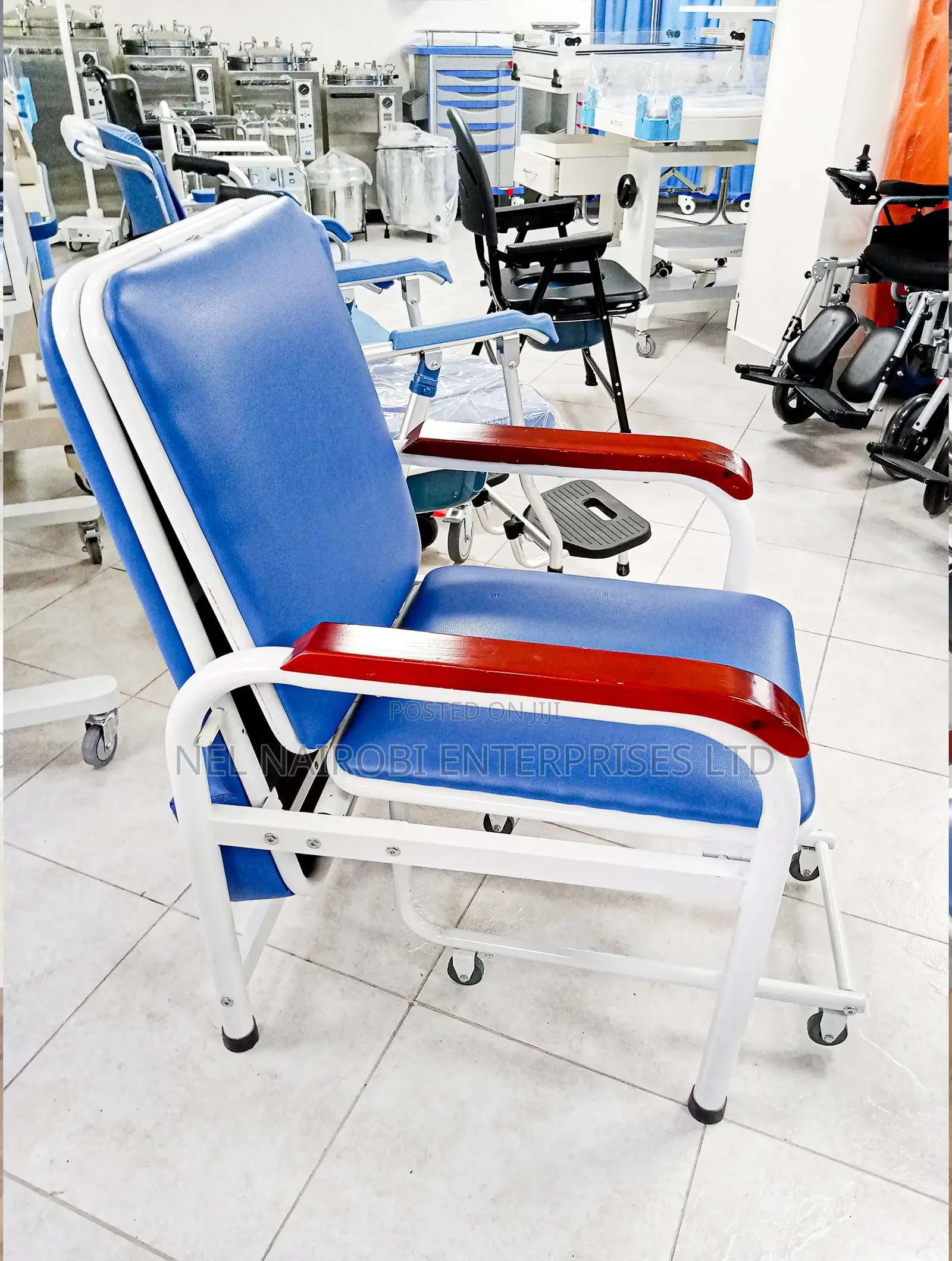 Foldable Accompany Chair (BT687)